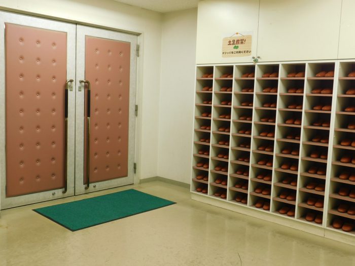 区民ホール入口